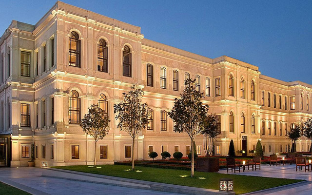four-seasons-istanbul